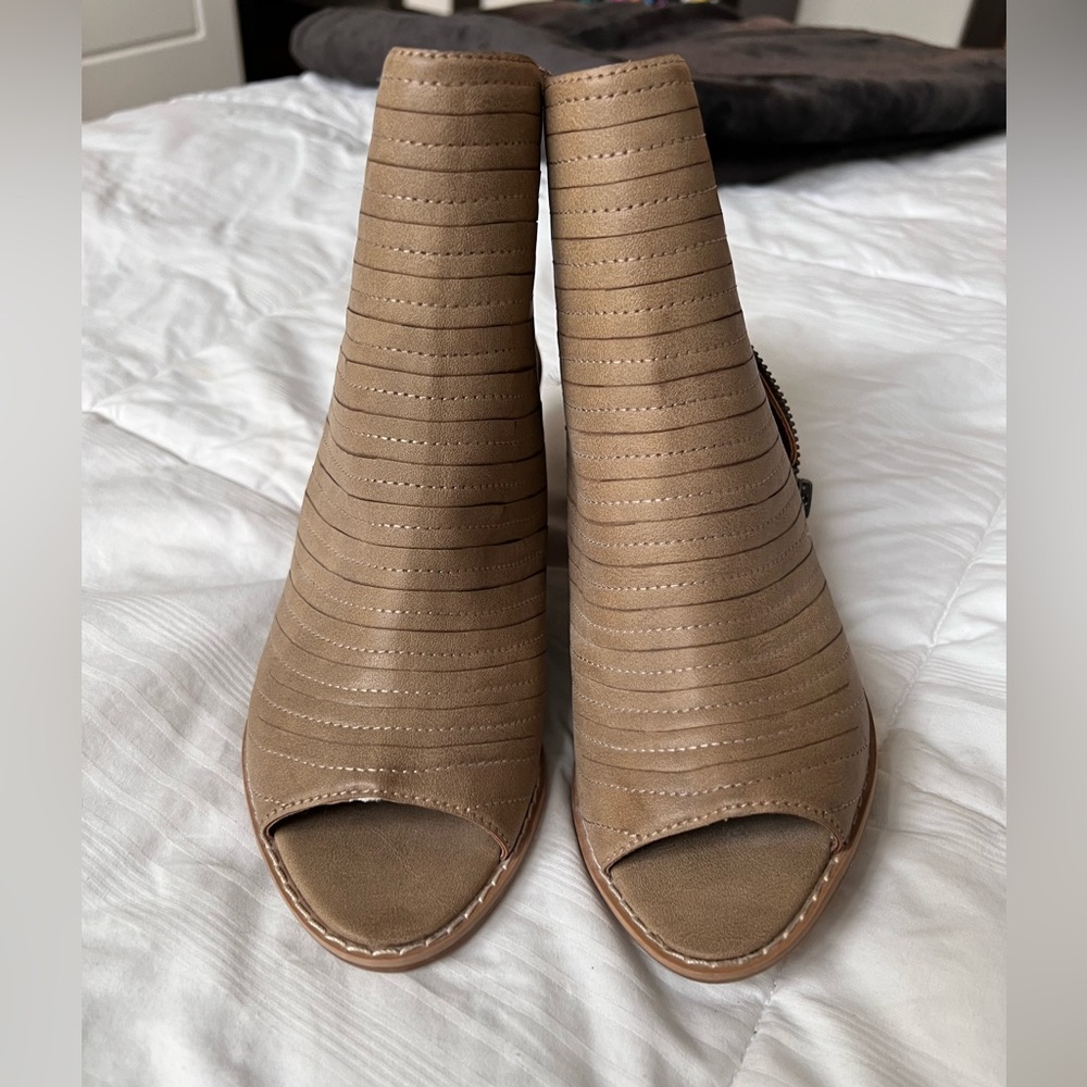 Mojo Moxy Dolce Taupe Peep-Toe Ankle Booties